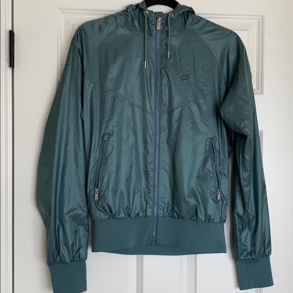 Nike Windrunner jacket
